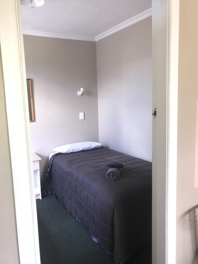 Avenue Motel Oamaru Exterior photo